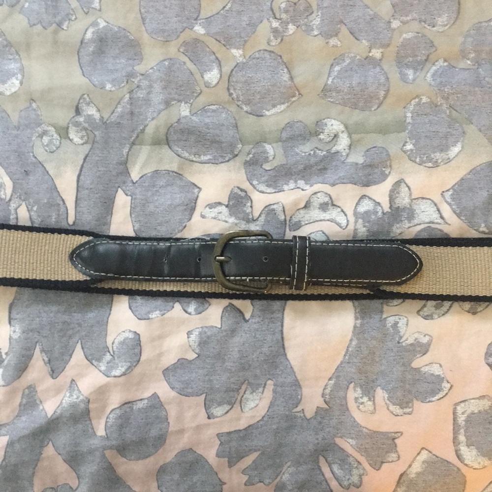Simple leather and cloth belt